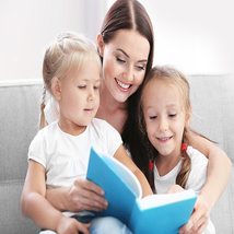 جليسة أطفال